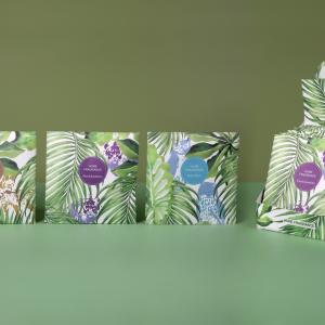 25g scented sachet in display box